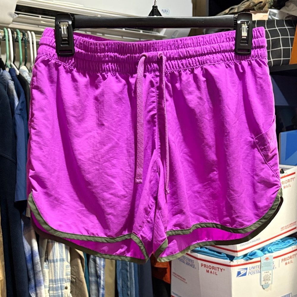 Columbia Bright Pink Athletic Shorts